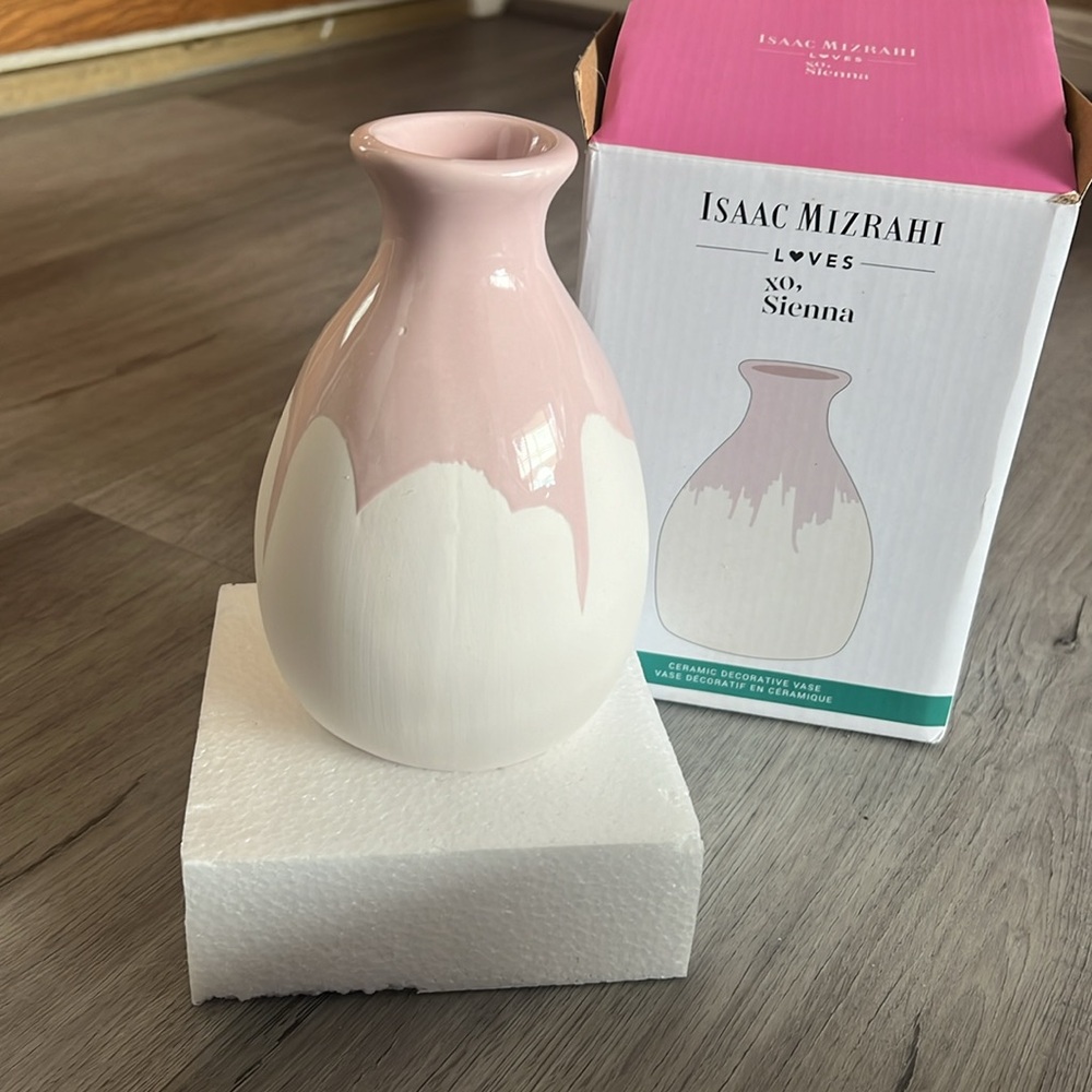 ❤️ Isaac Mizrahi Loves xo, Sienna Vase